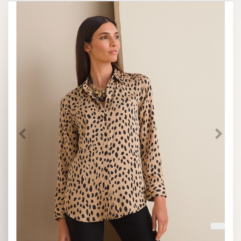 long sleeve shirt for women size S good condition color cream black